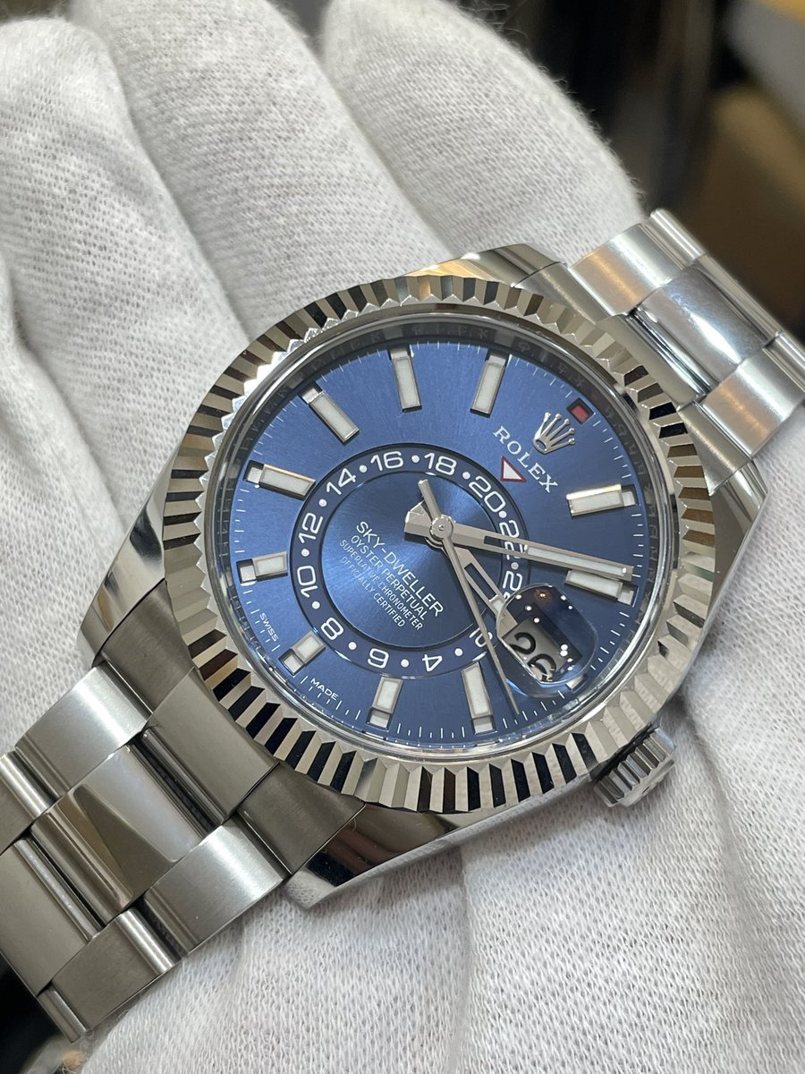 the_watch911's tweet photo. カッコいい！というより美しい！

https://t.co/Em2uinprSN https://t.co/IDIBypubdA