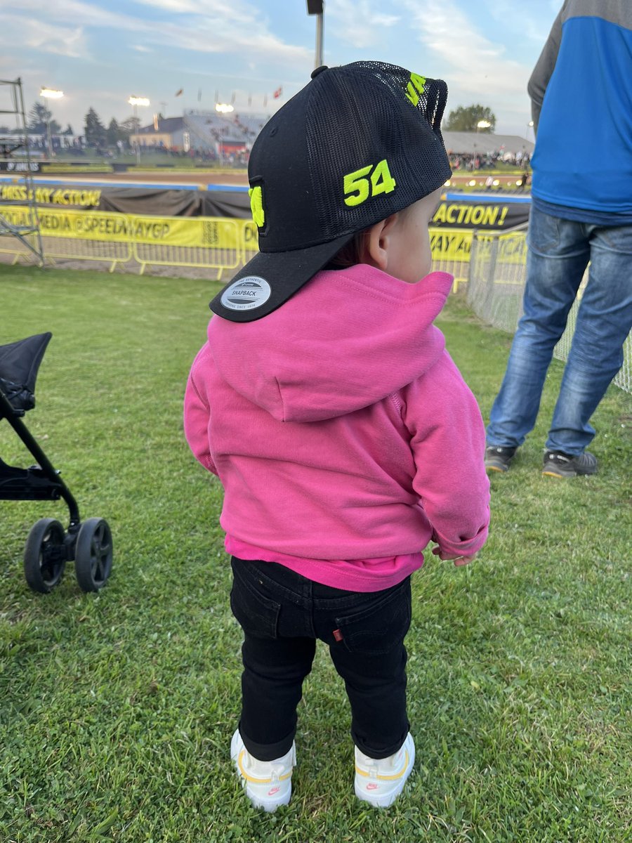 KatieChild1's tweet photo. @SpeedwayGP @newmanj17  Lara would be over the moon. 👏 https://t.co/RMk2iQTUMQ