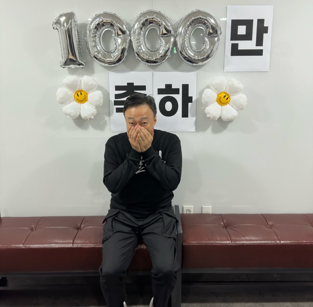 #이성민 #LeeSungMin

<서울의 봄>이 천만이라니 행복합니다 꺄르르-🥳