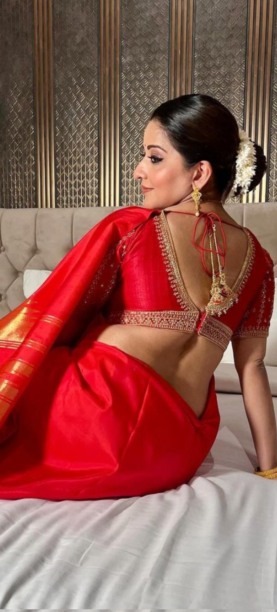 GCGwf9qWwAA4Ir4?format=jpg&name=large