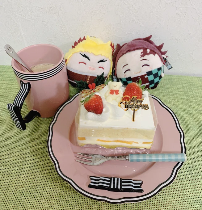 の名前がな...「2人だけのクリスマス」なんじゃよniceネーミング...だが...ボッチ(Ō̥̥̥̥̥̥̥ ԑ Ō̥̥̥̥̥̥̥ ૢ) ੭່ʓで喰らう...それも一興よ...←強がり 