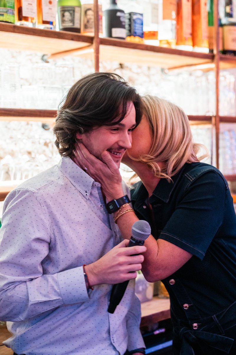 👌🏼💙🐠 

Tout commence par une rencontre…La notre a changé notre vie ! Nous écrivons, depuis maintenant 5 ans une fabuleuse histoire ! Merci

Être sérieux, sans se prendre au sérieux, telle est notre devise ! 😉

 <a href="/jeremieduvall/">Jérémie Duvall</a> <a href="/com1poissonprod/">COMME UN POISSON DANS L'EAU PRODUCTIONS</a>