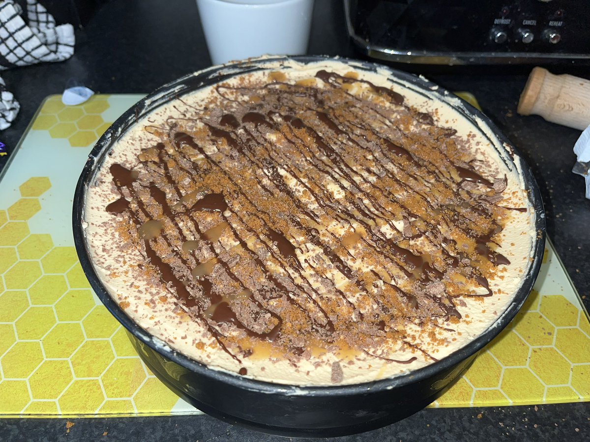 So family each taking responsibility for Xmas day cooking for 10 between their homes to bring at parents, I think I got let off likely as me brother making tarte tatin desserts &amp; I’ve done a wildcard biscoff cheesecake without him knowing, let’s hope won’t be pie’d in me face