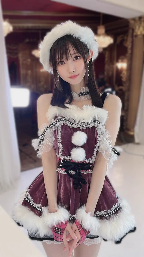 Asian girl Christmas costume