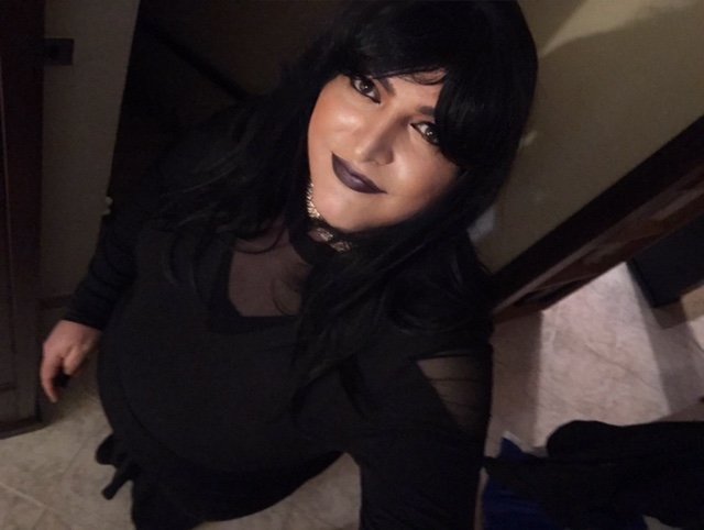 My dream is to find a dominant company that wants to make me its dark gothic hyper-feminine Bimbo woman doll submissive and passive and then play with me with extreme BDSM and perverse games. Will such a woman ever exist? If yes, I am ready to become the doll you want.