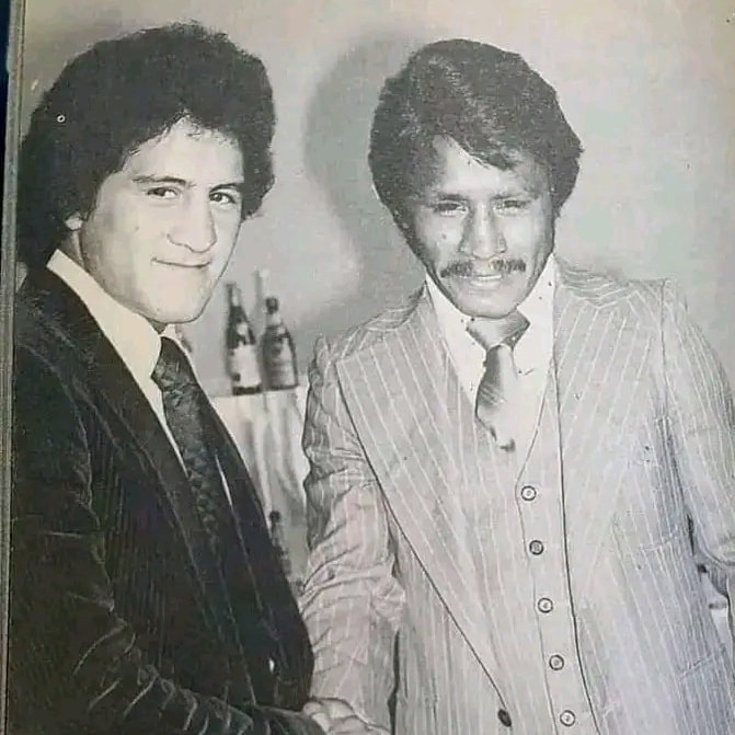 AndresGuzBJ's tweet photo. Quienes son? https://t.co/08cQYYOIzO