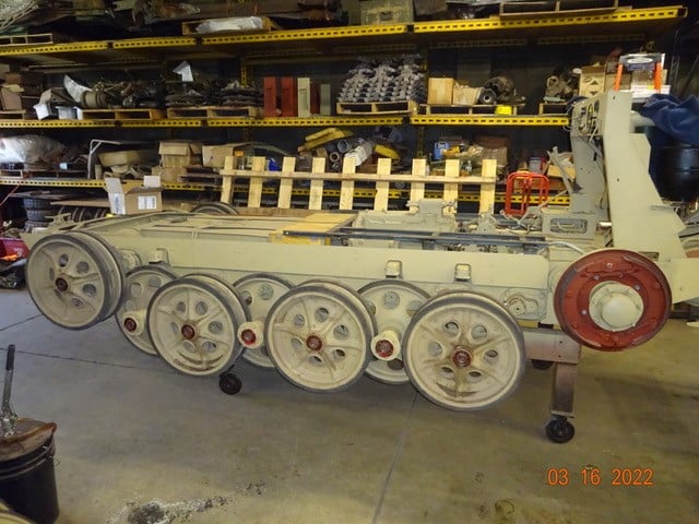 mfulleractor's tweet photo. I've been keeping this bad boy a little bit under wraps for about 5 years. The restoration is nearly complete 🤗

There are only two in the world of this specific model, making it extremely rare.

Can anyone guess what it is? 😉

#ww2 #history #military #worldoftanks https://t.co/FGCUYMHSyH