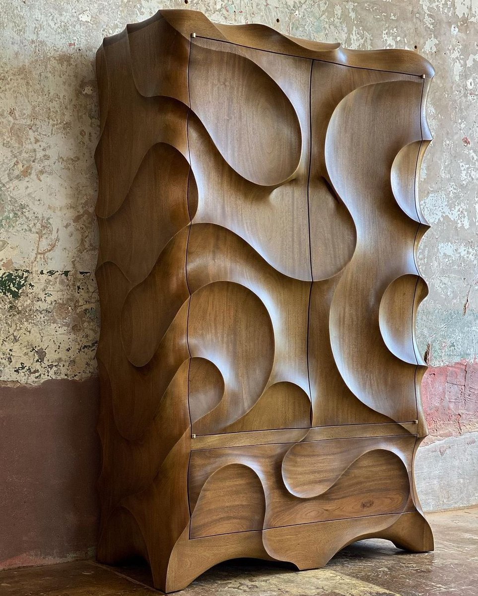 VisualNostalgia's tweet photo. ‘maelstrom’ cabinet, hand sculpted 
by caleb woodard for kelly wearstler (2002) https://t.co/jSfUP5MFe8