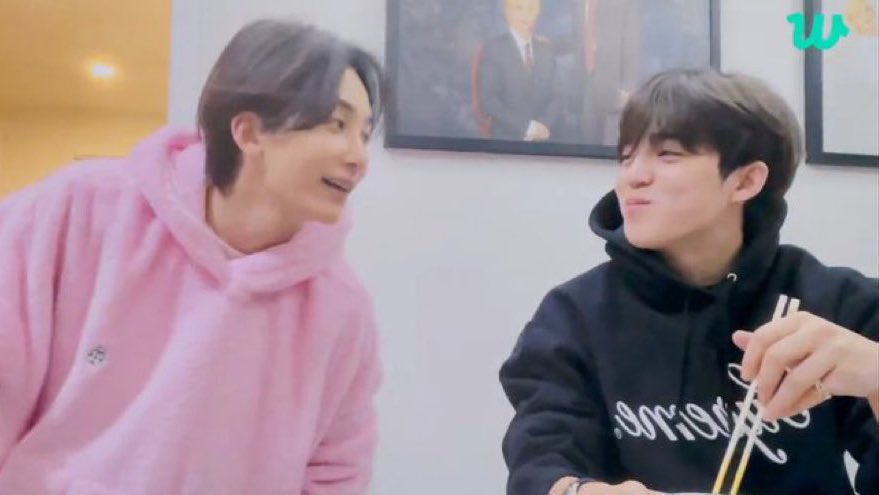 antqromantica's tweet image. //GIVE AWAY//

Krn Jeonghan &amp;amp; Seungcheol live aku GA saldo e-wallet 200k utk 2 orang (@ 100k)

1. G perlu follow
2. RT+like twit ini (jgn QRT)
3. Repp foto JC paling ganteng/cakep/cantik+doa buat mereka
4. No homophobic
5. Carat only no solo stan

Close besok sesempetnya aku undi