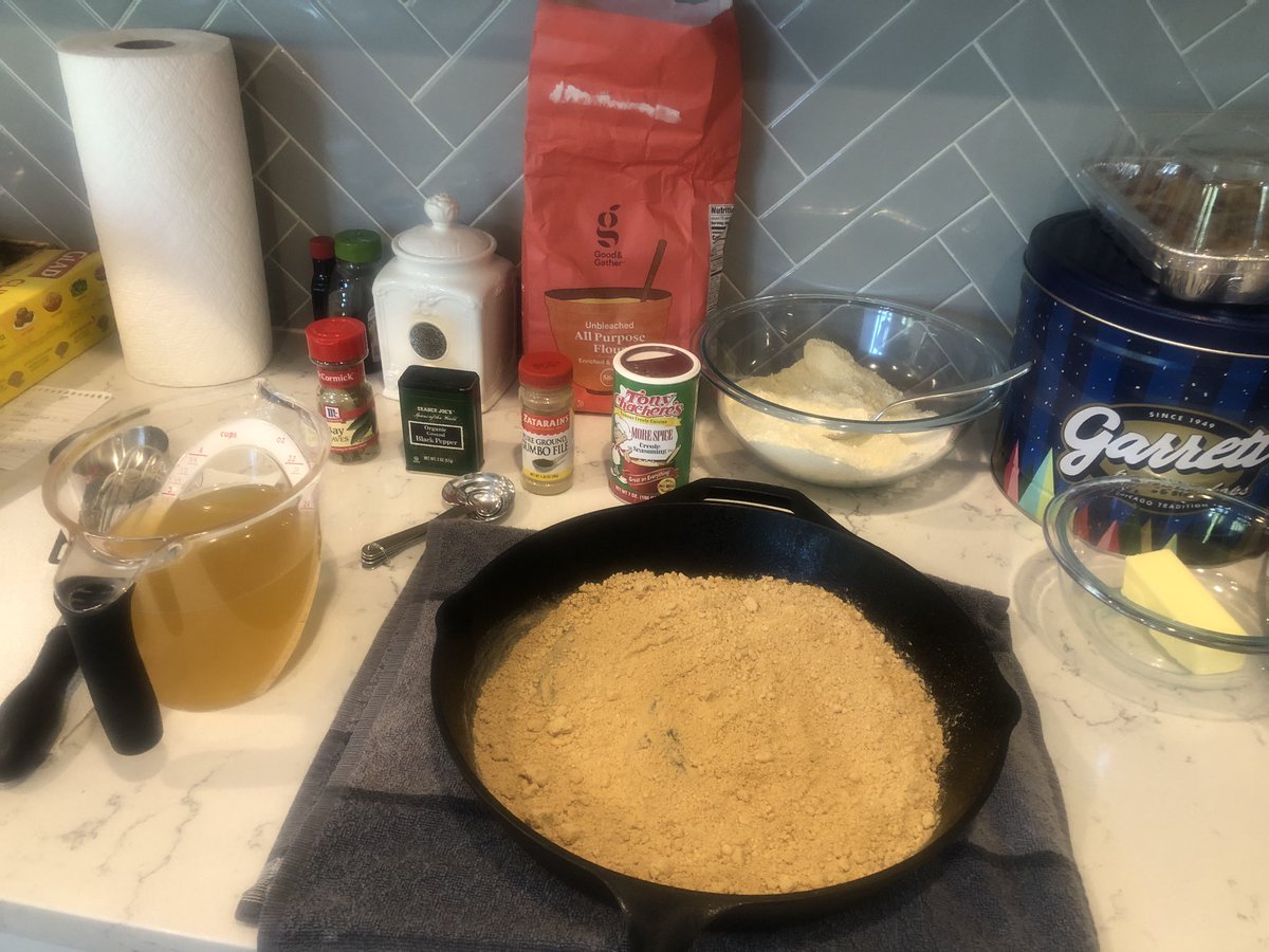MarcusManning2's tweet photo. The most important part of the Gumbo…the roux. Going with the dry roux. #MomLessons #Gumbo https://t.co/gnogwZQKy5
