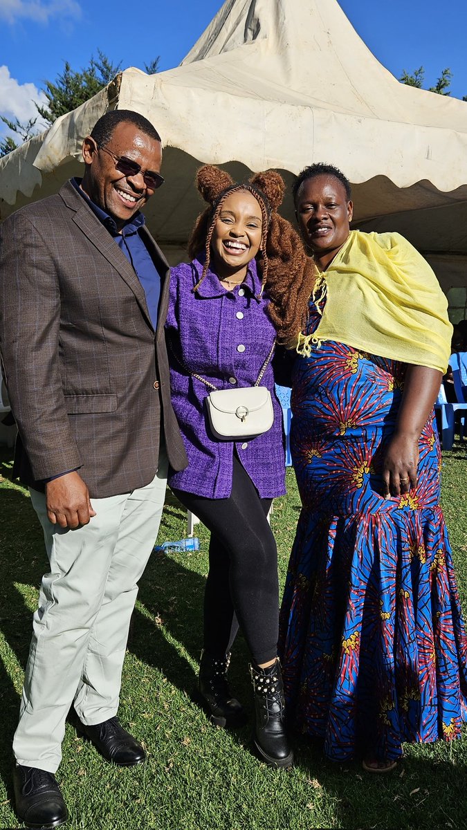 Cool kids 😎 Meet my dad...the new MD and CEO of <a href="/KenGenKenya/">KenGenKenya</a> 🎊💐💃🏽✨️ Celebrating him today...truly God has been so so faithful ✨️♥️ 🙌🏾