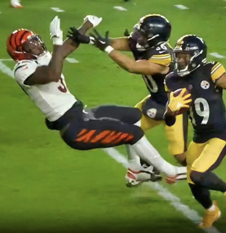 Baku 🐧 tweet media