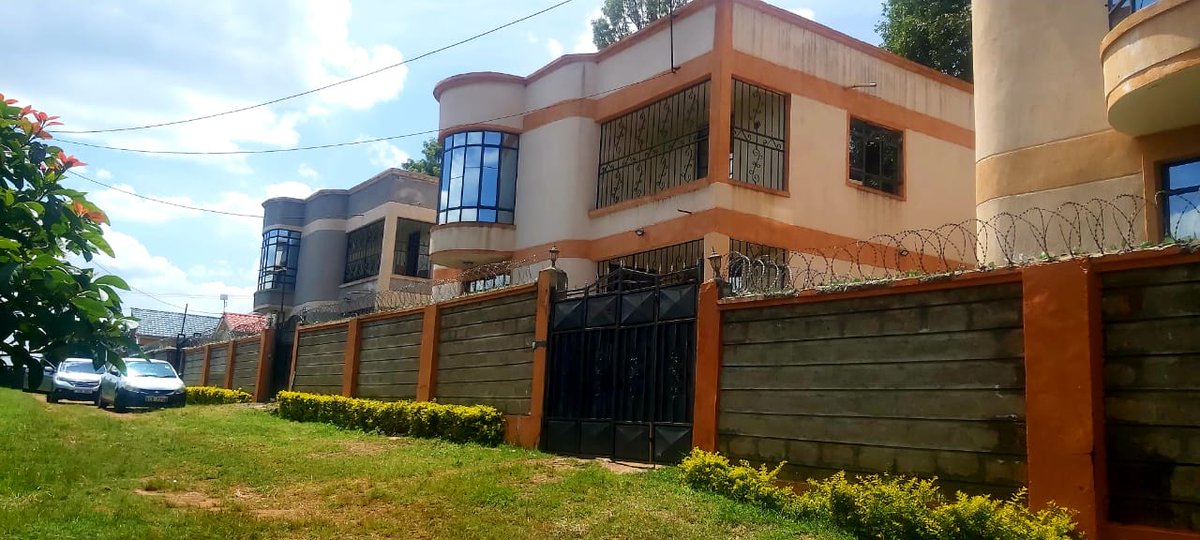Therealtor_Rob's tweet photo. For Rent: Spacious 4BR Maisonette in Ruaka, Kigwaru Drive π‘πΌ Monthly Rent: Ksh 75K.A secure estate, lush gardens! Contact π 0720 701 798.
#ForRent #ForSale #RealEstate #RuakaProperty #HomeForSale #Maisonette #SecureEstate #Gallagher #PochOut #mudryk #sterling #broja #palmer https://t.co/pbymtQJhWU