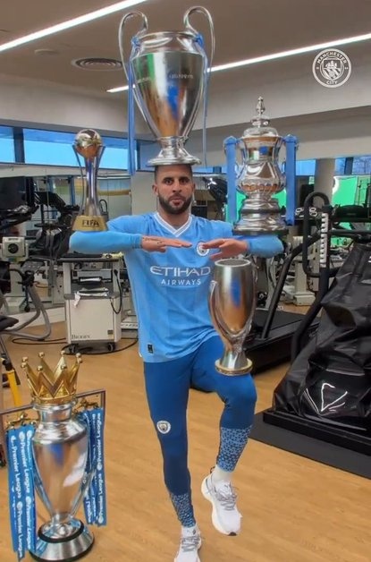 This is what playing for Man City Generates 🤌