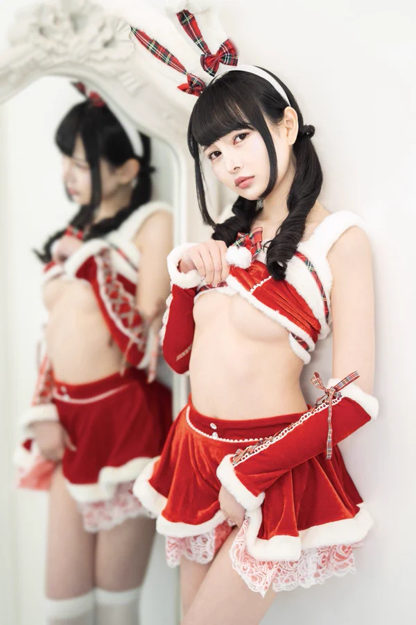 Asian girl Christmas costume