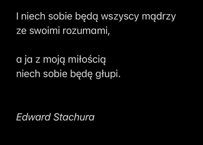 Moon_231803's tweet photo. Spokojnych Świąt ❤️‍🩹🎄 https://t.co/EykFqGCgEL