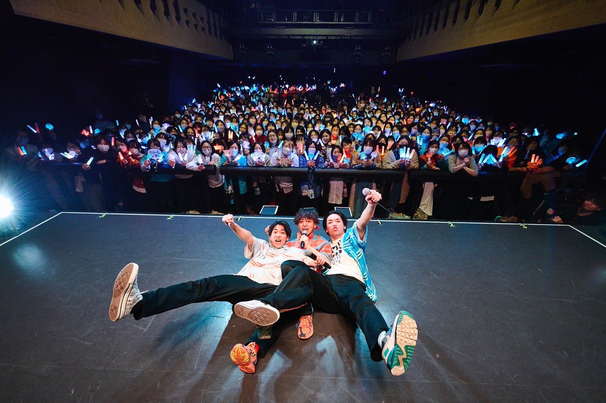 RAB_ESPICE's tweet photo. 【 #エスピス3周年 ありがとうございました！】

お越しくださった皆様、配信ご覧になった皆様、ありがとうございました！

初披露の曲あり、攻めまくりの企画ありでESPICEらしさ満載の周年イベでした！

4年目も宜しくおねがいします！

▼配信は27日まで視聴可！
https://t.co/KL4iiIdBcB https://t.co/Q1Kk0jN4er