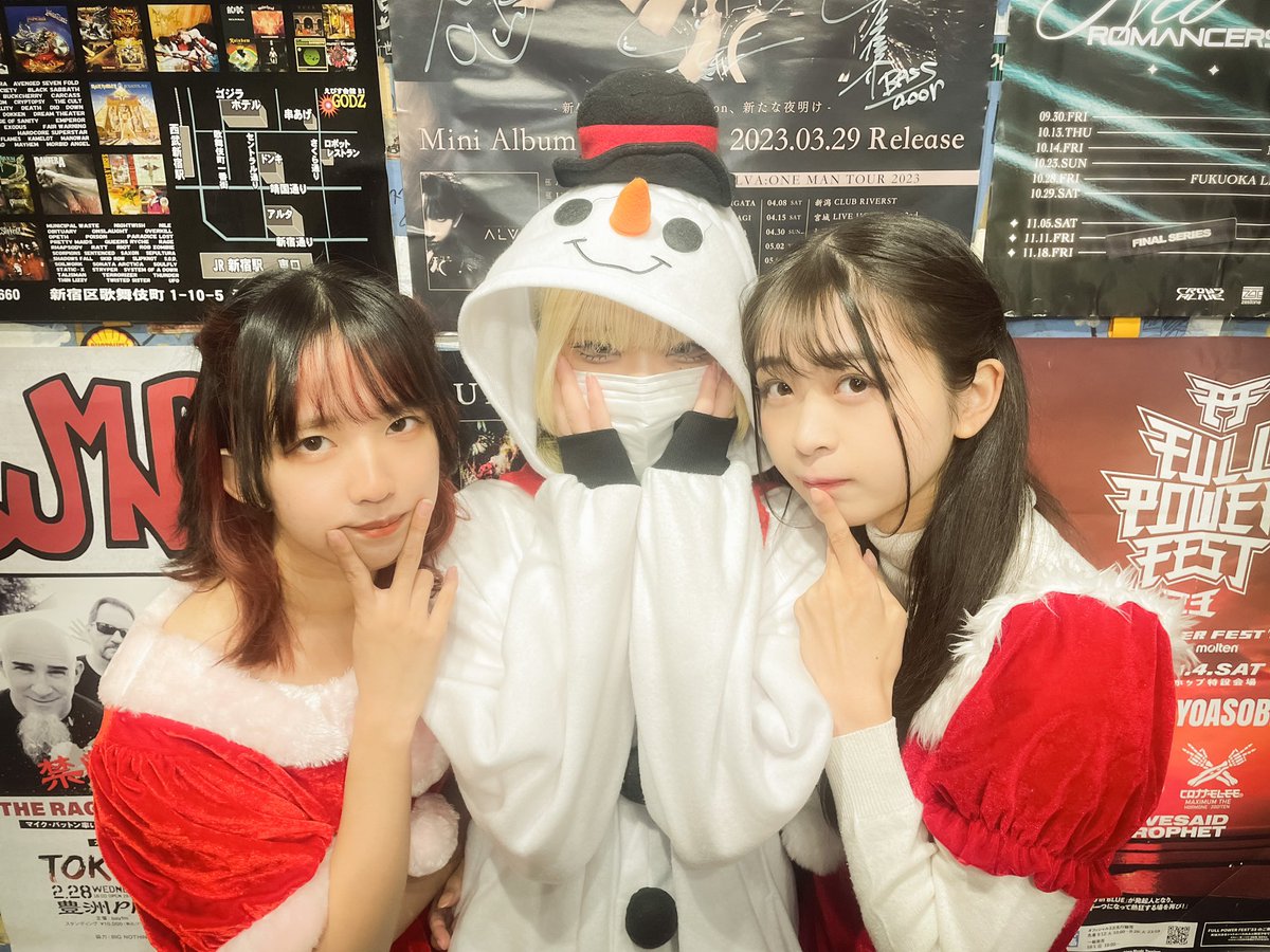 mdpg_official's tweet photo. 『Killer Tune SHIBUYA 2023 クリスマスSP』ご来場頂き有難う御座いました！！

明日は別のサンタさんでお届けします🎅

『 IDOL CONTENT EXPO ＠TwinBox AKIHABARA Christmas LIVE!!!』

日:12月25日(月)
🎫: https://t.co/aRbTbA0bso

出:16:55-17:15
特:17:15-18:15

ラスト対バン🥲

#ドッペル https://t.co/mqRwlwKntW
