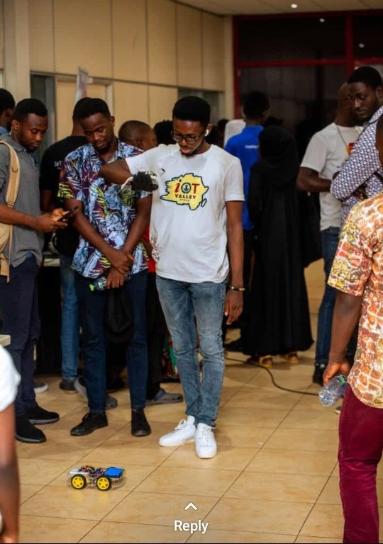 Tony70382585's tweet image. #iotnetworkhub   this happened on our previous meet up.

A thread😊
________________
Shatta wale Ghana #UnitedShowbiz #afuaasantewaasingathon  #FreedomWaveConcert Nigerian  Wilder Chuck Norris  Asamoah Gyan  Efya