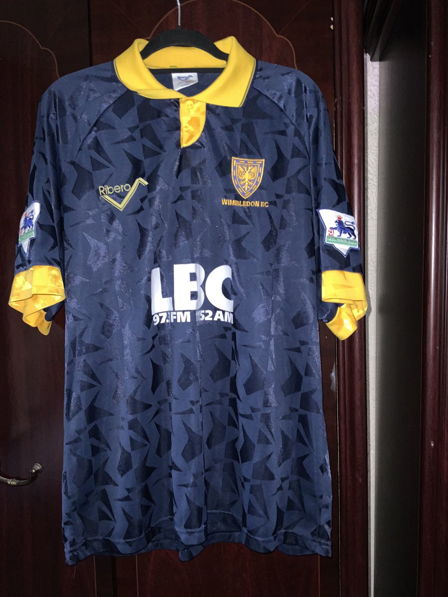 Day 24 of the @AFCWimbledon matchworn shirt advent calendar and to be honest I no idea before I started if I even had all the actual shirt numbers to do it, a few were very hard to find in the ‘stash’ 😂 anyway here’s a 1993-‘94 Peter Fear @RiberoSports home shirt 💛💙