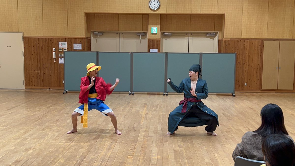 TOSHINkarate's tweet photo. クリスマスイブ🎄の今日はみんなでカラパしました🎉これを我々はEND OF THE YEARと呼んで、ここ数年毎年開催してます。
全員道着着用で集合し、
各々が形や組手を披露して、ご父兄の方に今年1年での成長を見て貰えたと思います！
#toshinkaikan #musickarate #ミュージック空手 #空手パーティー https://t.co/kxSTx7w5hu
