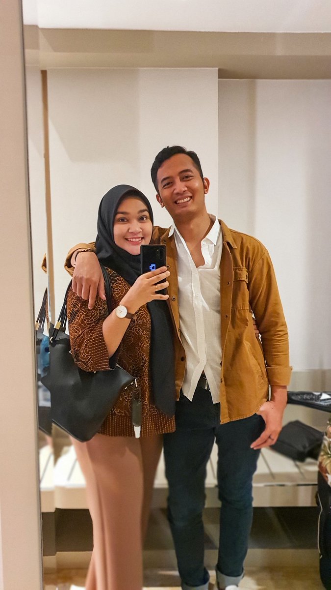 jadipossible's tweet image. Cerita gue BERHASIL BERHENTI TOTAL MEROKOK setelah aktif merokok selama 7 tahun.

Ini pengalaman gue, REAL!

---( a thread)---

Tahun 2014            Tahun 2023