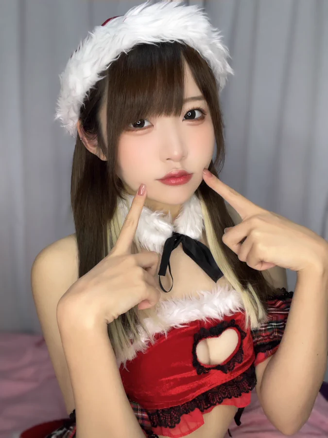 Asian girl Christmas costume