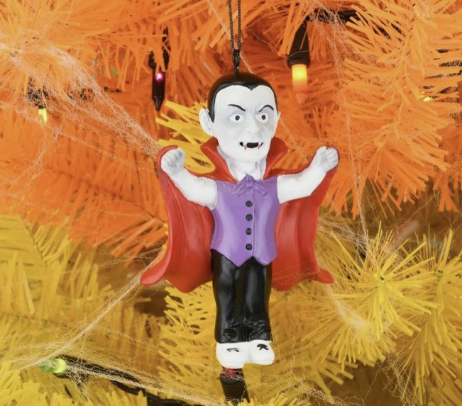 Count_Batcula's tweet image. Merry December 24 2023 Fine Ass🤶🏽