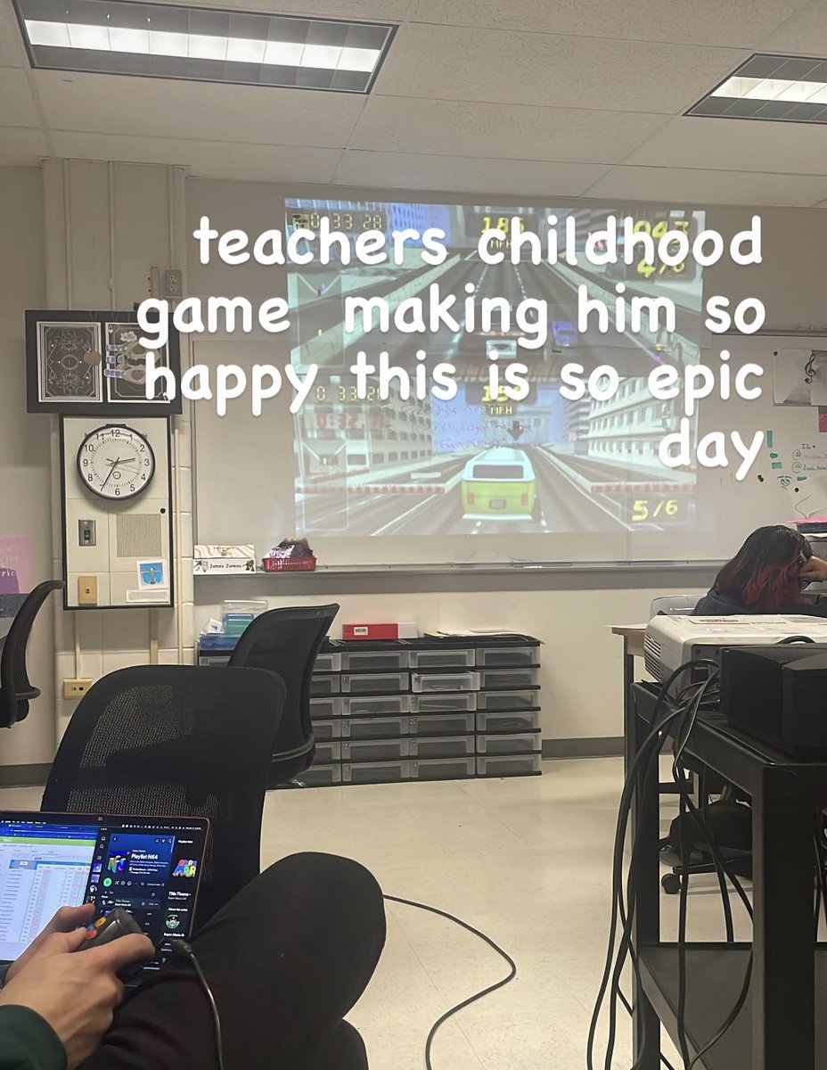MikeHatesPedos's tweet photo. @iBDWSSBM brought an ultra modded xbox to my high school a few days ago, they are super awesome. https://t.co/MkmdxvNjGX