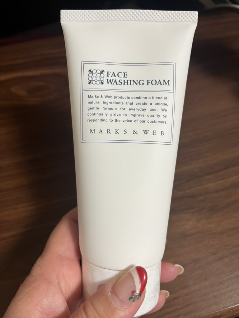 raisukekun's tweet photo. 気になっていたMARKS&WEBの洗顔料、化粧水と美容液買ってきた❣️
#MARKSWEB https://t.co/ZsaJ6hW4aD