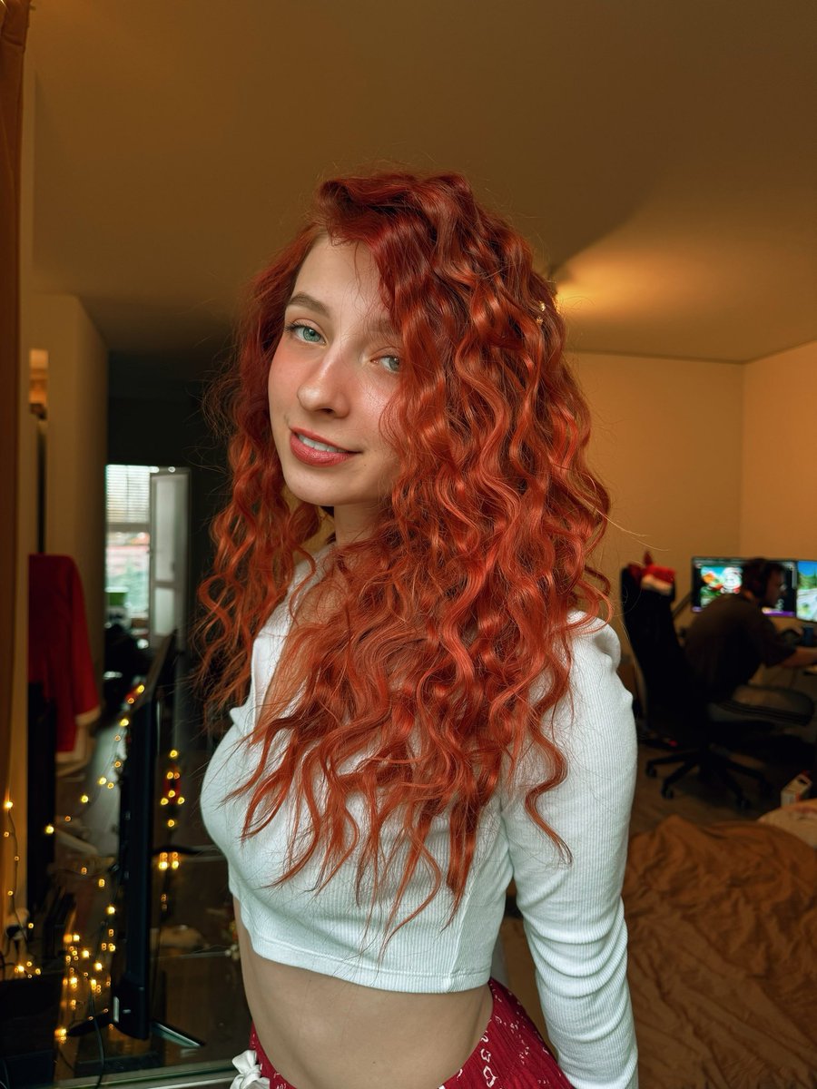 Nieuczesana 🌸 tweet media