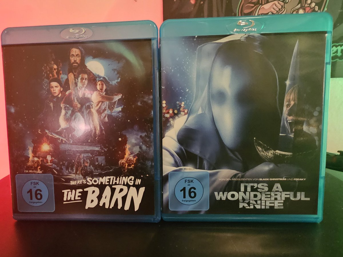 Base4ever's tweet image. Heute Abend oder morgen gibt es mit #TheresSomethingInTheBarn #ItsAWonderfulKnife noch zwei neue Weihnachtshorrorfilme als Highlight 🤩