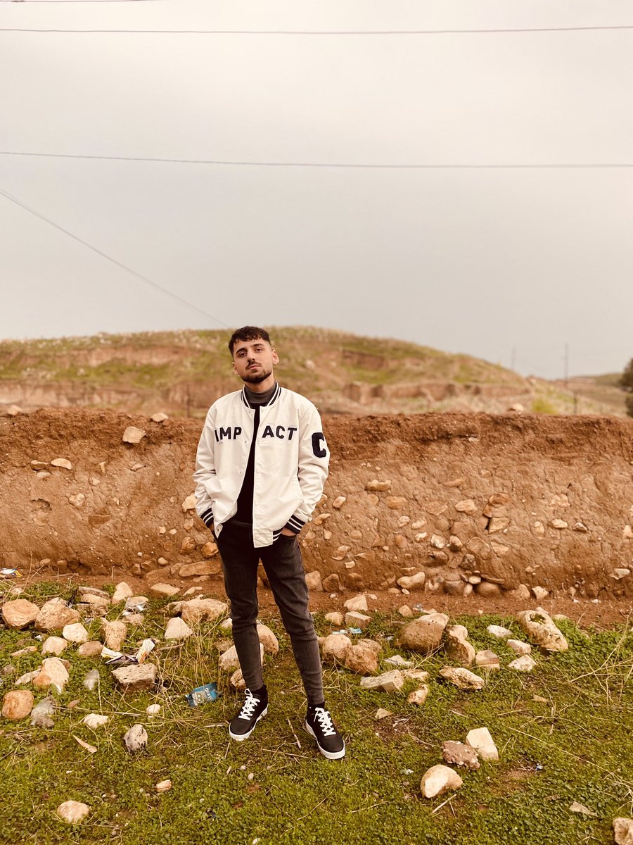 lsisans's tweet image. 🙏🏿