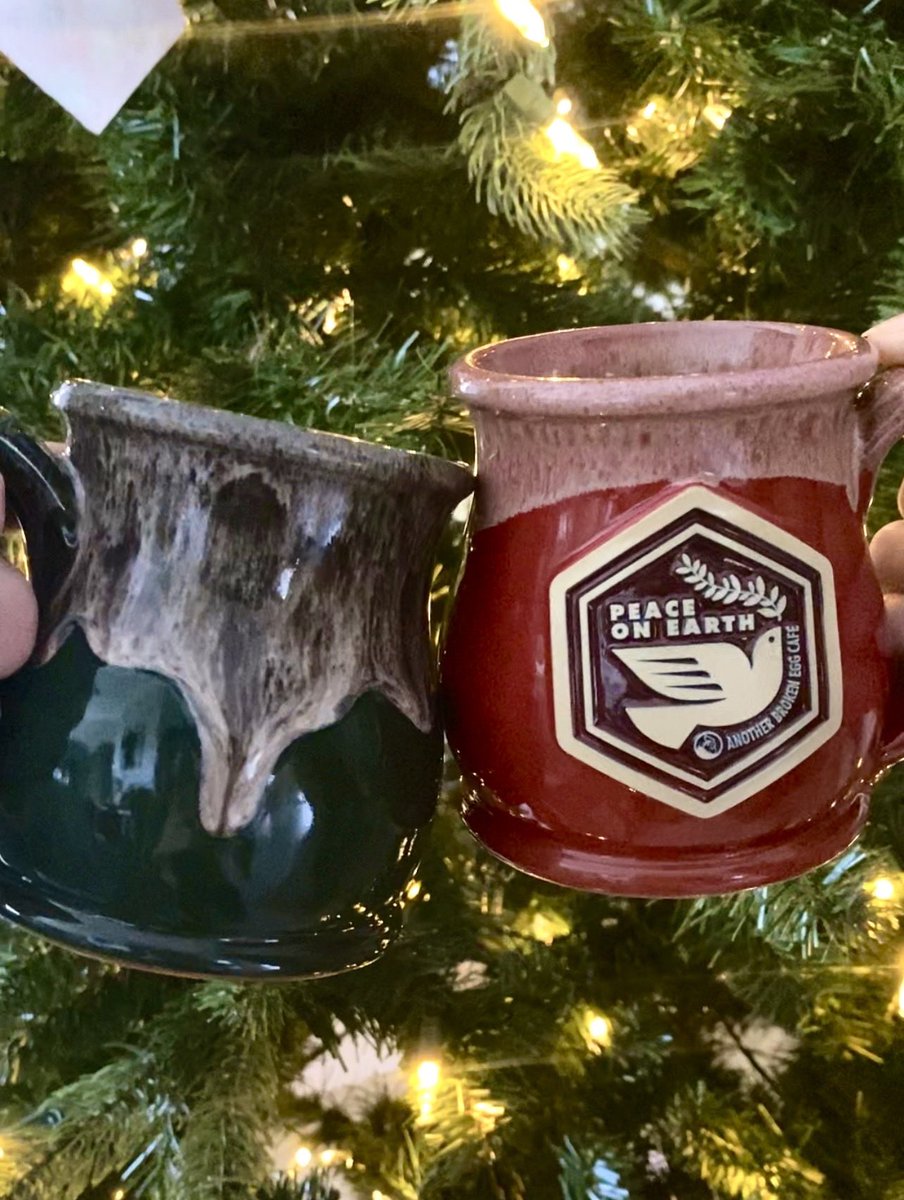 Our family at Another Broken Egg Cafe wishes you a Merry Christmas and Happy Holidays. 🎄✨🎁  

Please note that many of our cafes are closed on Christmas Day, check our website for local hours. But don't worry, we'll be ready to serve a delicious post-holiday brunch on Tuesday!
