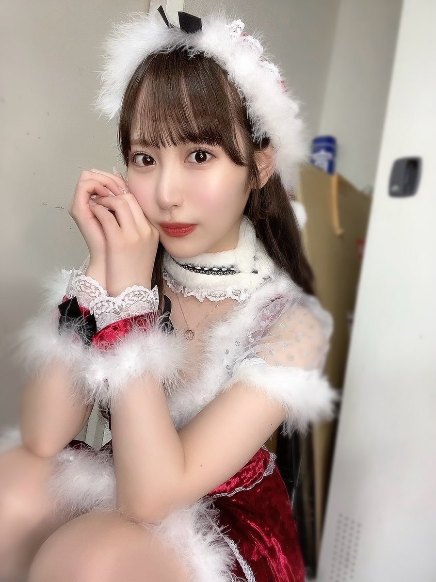 メリークリスマス♥️♥️
今からみんなの家にプレゼント届けに行くねから待っててね〜🎅 https://t.co/XdvGi14ErW