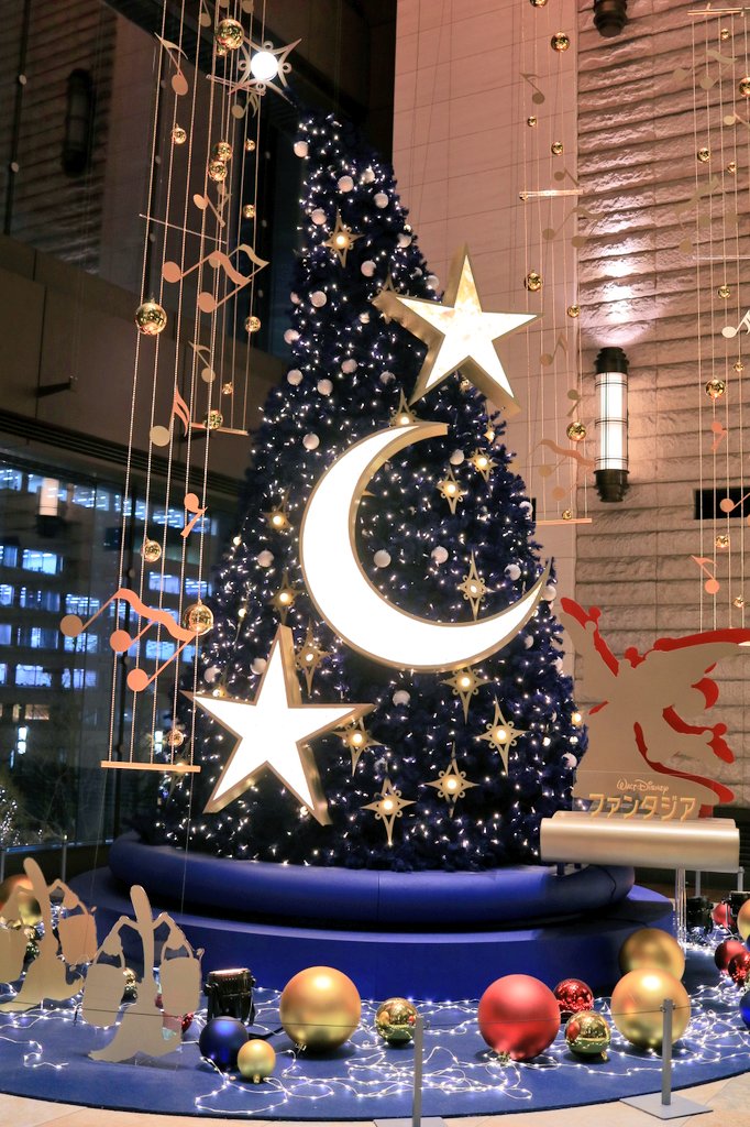 yukamicmin's tweet image. *☆MarryChristmas☆*

頑張って歩いてスタンプ集めた♡
無事全部見れて嬉しかった♡
街にはサンタさんが大勢いて楽しかった🎅✨