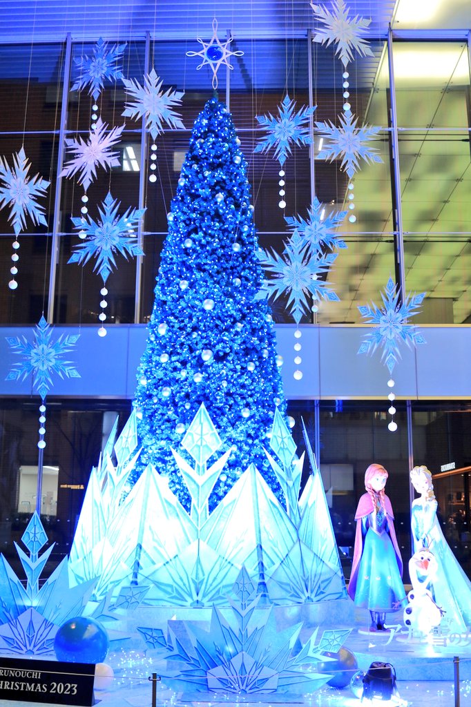 yukamicmin's tweet image. *☆MarryChristmas☆*

頑張って歩いてスタンプ集めた♡
無事全部見れて嬉しかった♡
街にはサンタさんが大勢いて楽しかった🎅✨