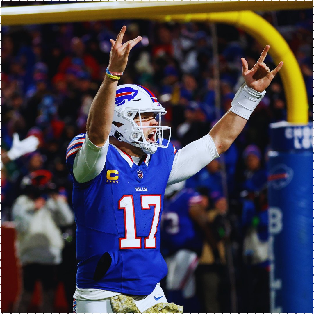 MySportsUpdate's tweet photo. #Bills QB Josh Allen is the first player in NFL history to have four straight seasons of 40+ touchdowns.

• 2020: 45
• 2021: 42
• 2022: 42
• 2023: 40 (and counting) https://t.co/yBy9HvQuid