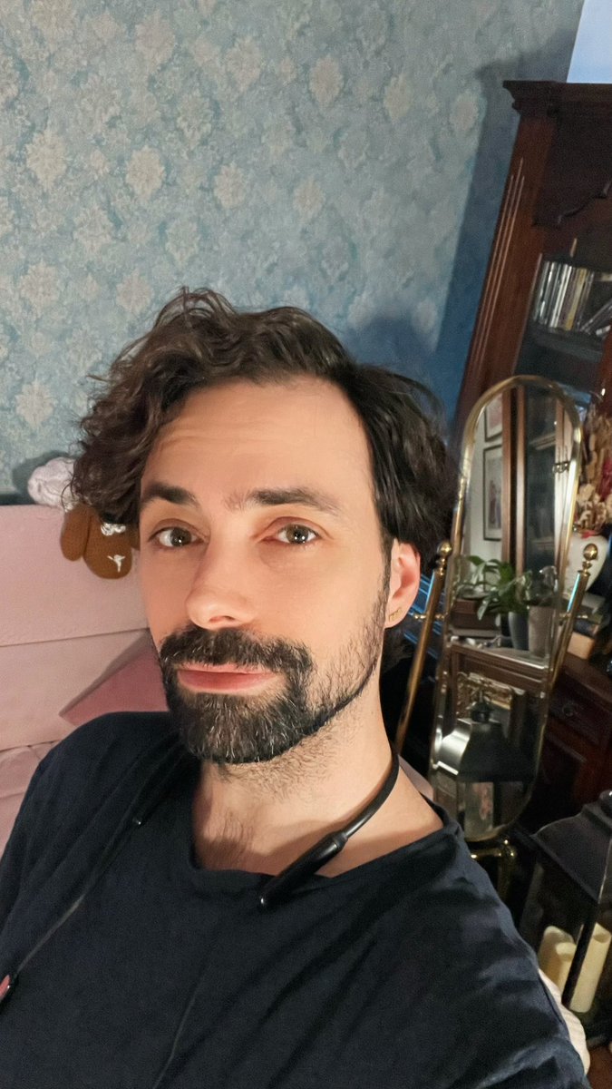 Weihnachts Strömli hat begonnen ☺️
twitch.tv/isakucosplay #wien #twitch