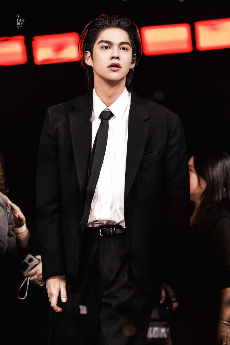 loveyou3000bw's tweet photo. 😭😭😭หล่อมากกกกกกกกกกกกกกก！！

#BRIGHTsHomeParty_Day2
#BRIGHTsHomeParty
@bbrightvc https://t.co/tdjO6P9rHs