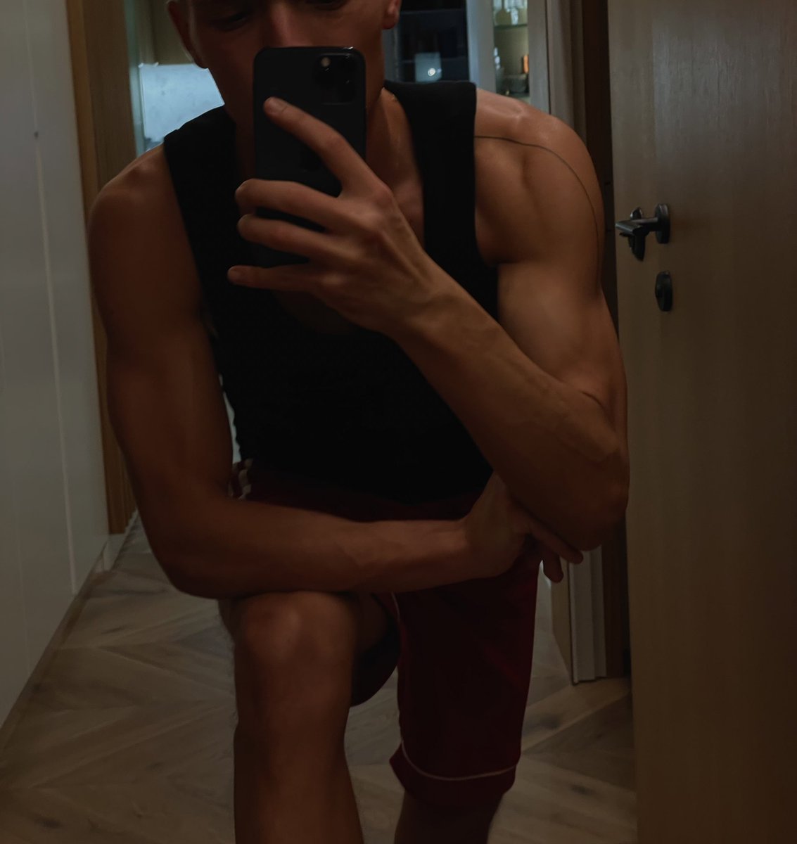 hotmaxxie's tweet photo. https://t.co/6OluJ4sZeV