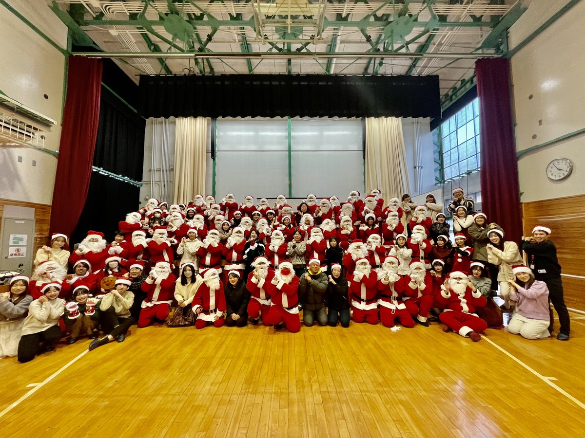 s_NPOcenter's tweet photo. 無事にミッション完了しましたとの報告をいただきました🤗✨皆さま、本当にお疲れ様でした❗️たくさんの感動をありがとうございました‼️今後と��よろしくお願い致します🙇‍♂️
#チャリティーサンタ
#チャリティサンタ北東京支部
#メリークリスマス
#ホーホッホッホ https://t.co/SV8zkpnLGu