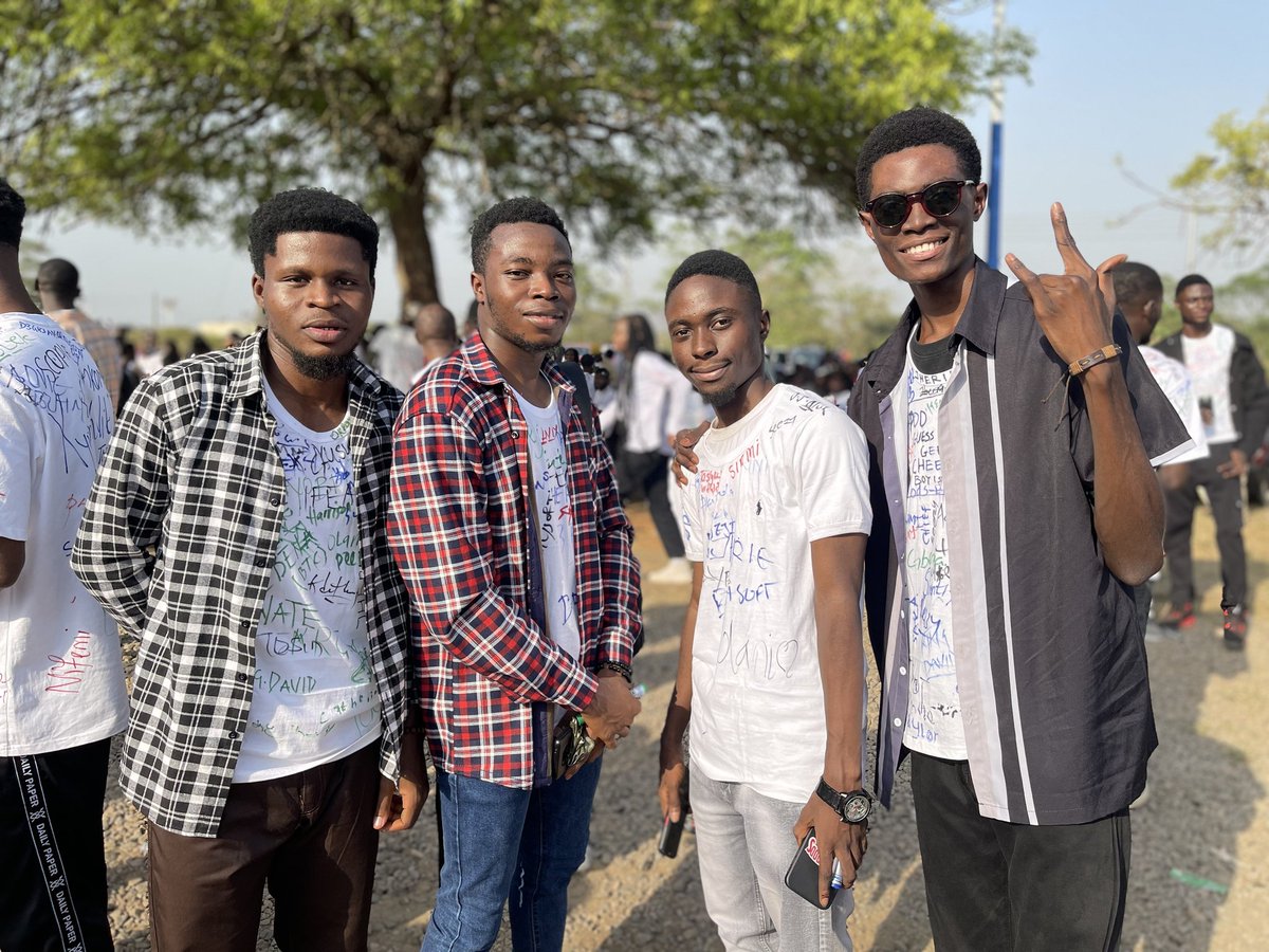 _jherie_'s tweet image. FUTA!! 🫵
Thanks for having me✌️

📸 Frame 4 @Praizo_Vibezz

#Classinvicta #Signout