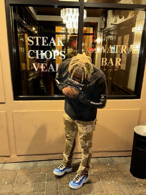 I Feel Like Lil Wayne I Was Never On The Bench Always In The Game 🐍🤷🏽&zwj;♂️  #HappySlattDay https://t.c<a href="/tag/happyslattday"class="tags"><span>#happyslattday</span></a>