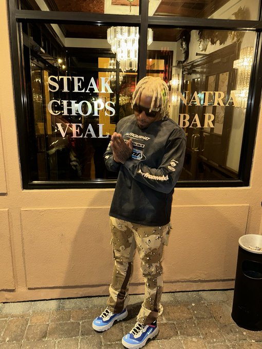 I Feel Like Lil Wayne I Was Never On The Bench Always In The Game 🐍🤷🏽&zwj;♂️  #HappySlattDay https://t.c<a href="/tag/happyslattday"class="tags"><span>#happyslattday</span></a>