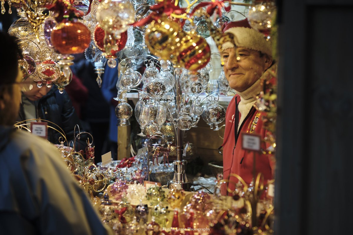 It’s beginning to look a bit like…you know the rest. 

#streetphotography