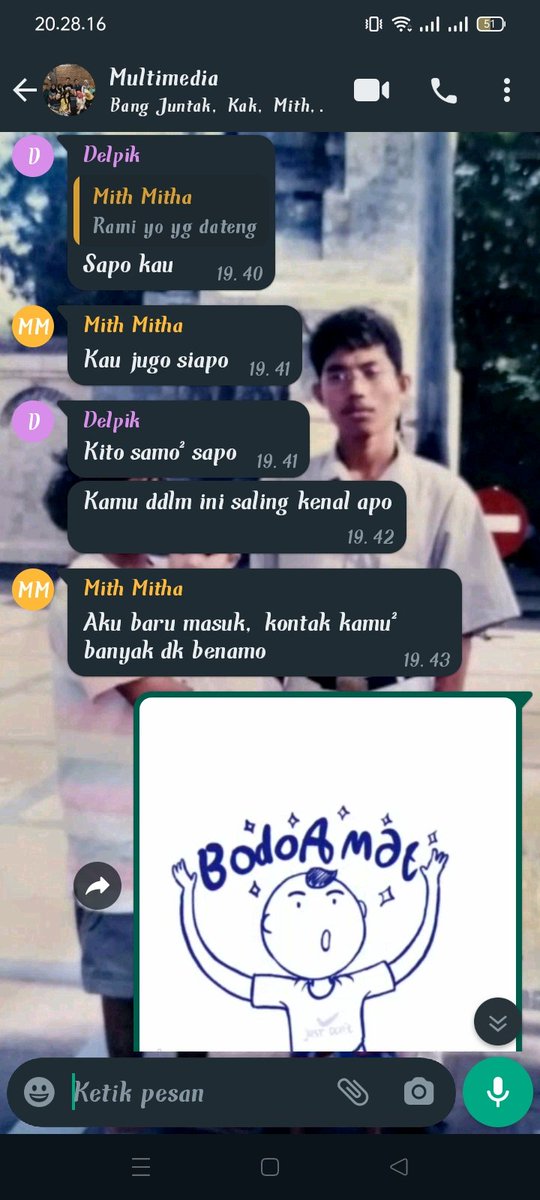desydarista's tweet photo. Kawan katek yang berubah lawakan nyo, maseh lucu galo 🤣 https://t.co/INUjleJtsF