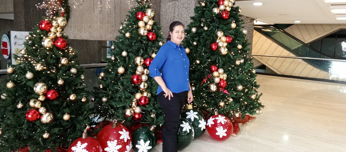 <a href="/reinasdecrypto1/">REINAS DE CRYPTO💰</a> <a href="/ImmaCryptoqueen/">Cryptoqueen</a> <a href="/LatinoChain/">LatinoChain.eth</a> <a href="/dra_themis02/">DraThemisOficial</a> <a href="/marketersweb3/">MKT Community 🚀</a> <a href="/Valeskarzegarra/">Valeska R. Zegarra (Web3 Marketer)</a> Bueno bueno dejo esto celebrando poder estar aquí con salud y prosperidad, una navidad más. A veces damos por sentado las cosas pero hay que agradecer 🙏🏻 y también gracias a todos los que he conocido este año, que lo hicieron un 2023 lleno de felicidad 🤗