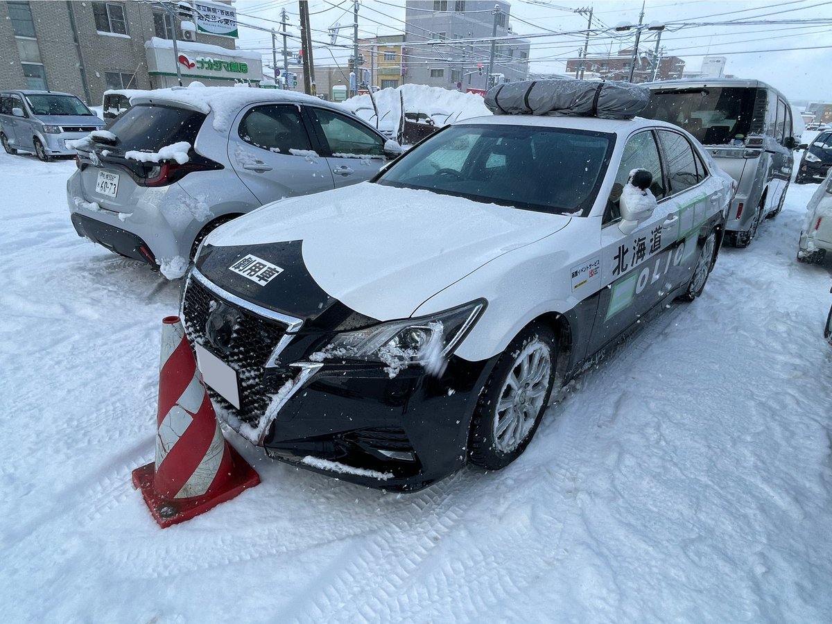 i08_m's tweet photo. 冬の雪が降り続ける日でも撮影です。
これが終わったら
雪のないところへ。 https://t.co/0kJnSTpxxA