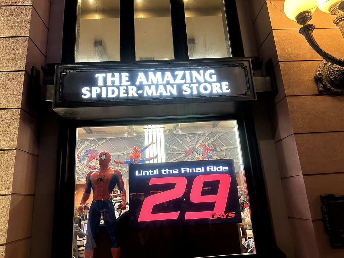 tomadNR84's tweet photo. D-29
今日はみんなとラストアメージング🥹
ファンタスティック4のビルも見つけたよ
#ありがとうスパイダーマン
#ラストアメージング
#スパイダーマン
#USJ
#USJファン
#D_29 https://t.co/OX63onD3i8